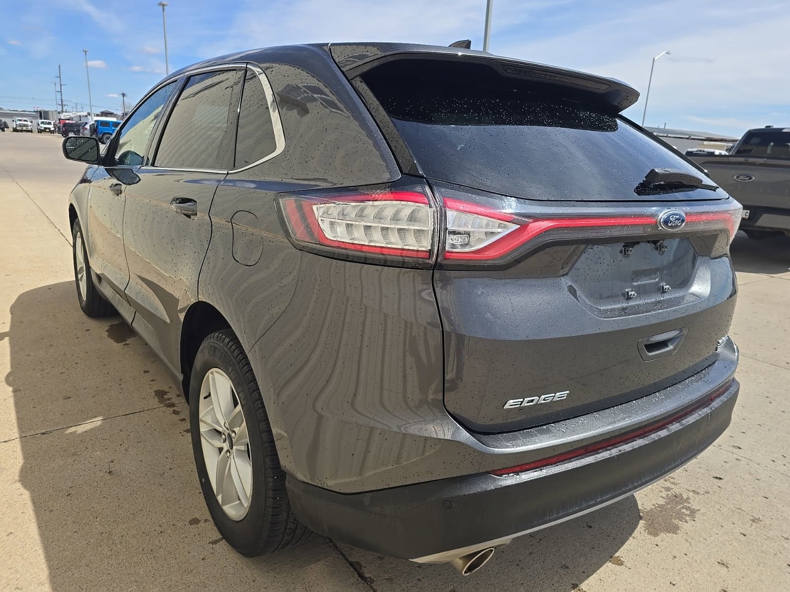 Used 2017 Ford Edge SEL AWD/4WD image 6