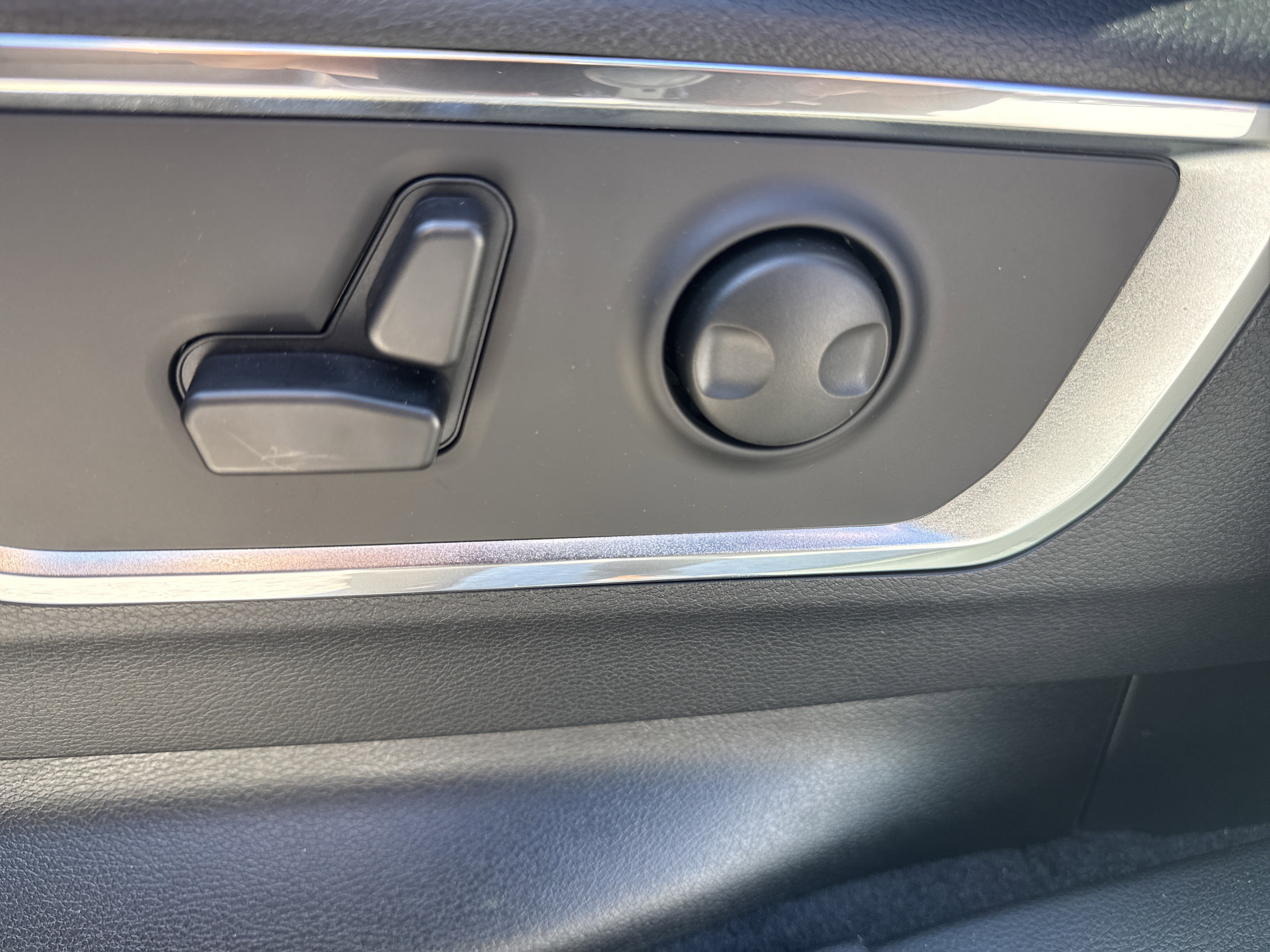 New 2026 RAM 1500 Laramie image 9