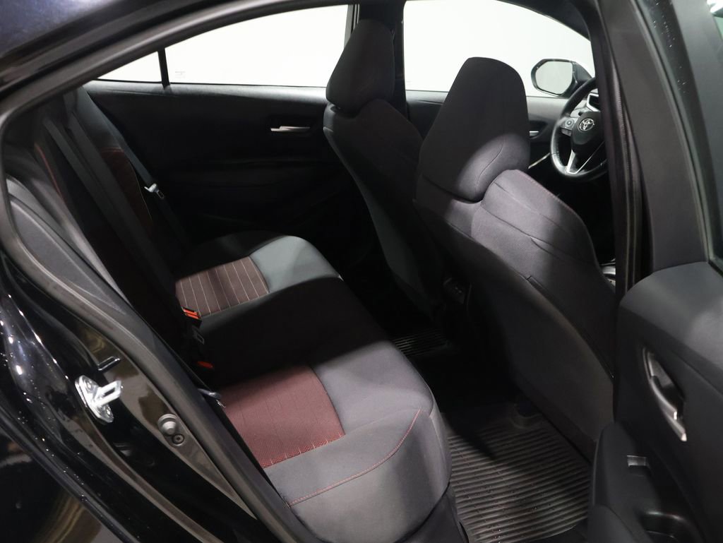 Used 2025 Toyota Corolla SE image 24