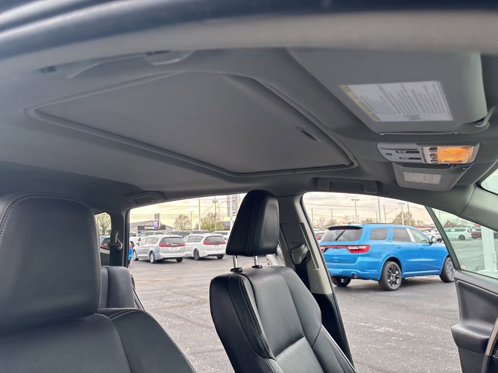 Used 2013 Toyota RAV4 Limited image 38