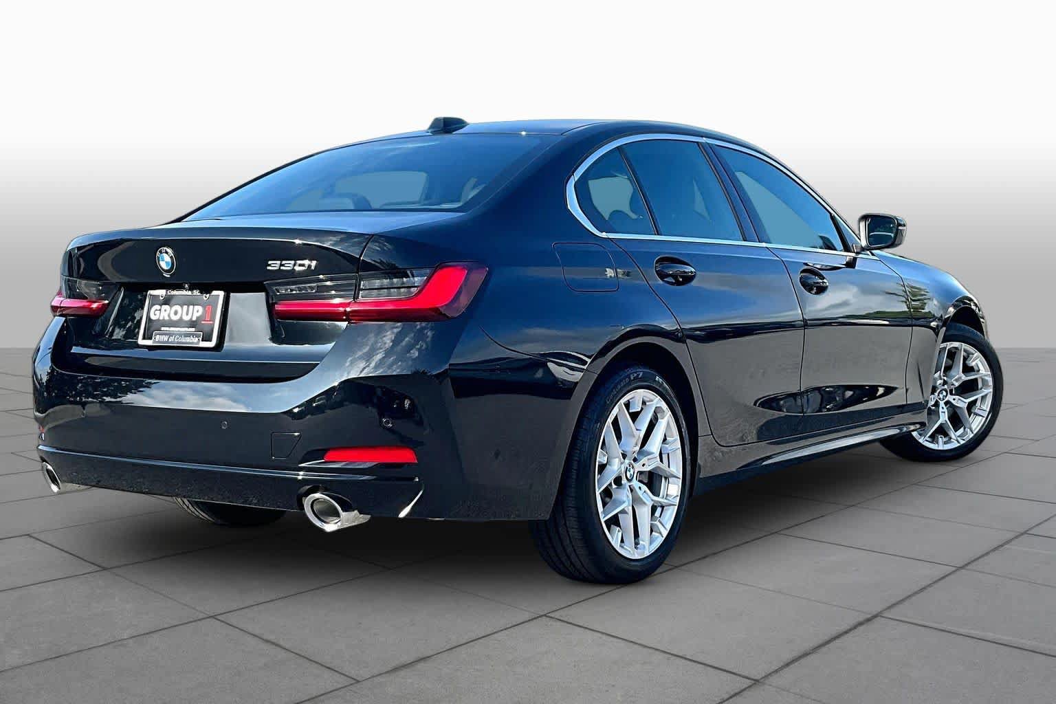 Used 2025 BMW 330i Sedan RWD image 12
