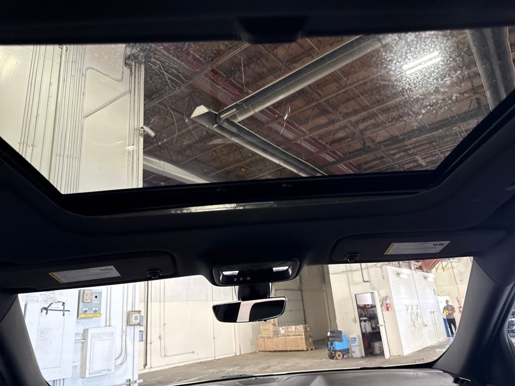 Certified 2022 Chevrolet Traverse High Country w/ LPO, 'HIT The Road' Package image 18