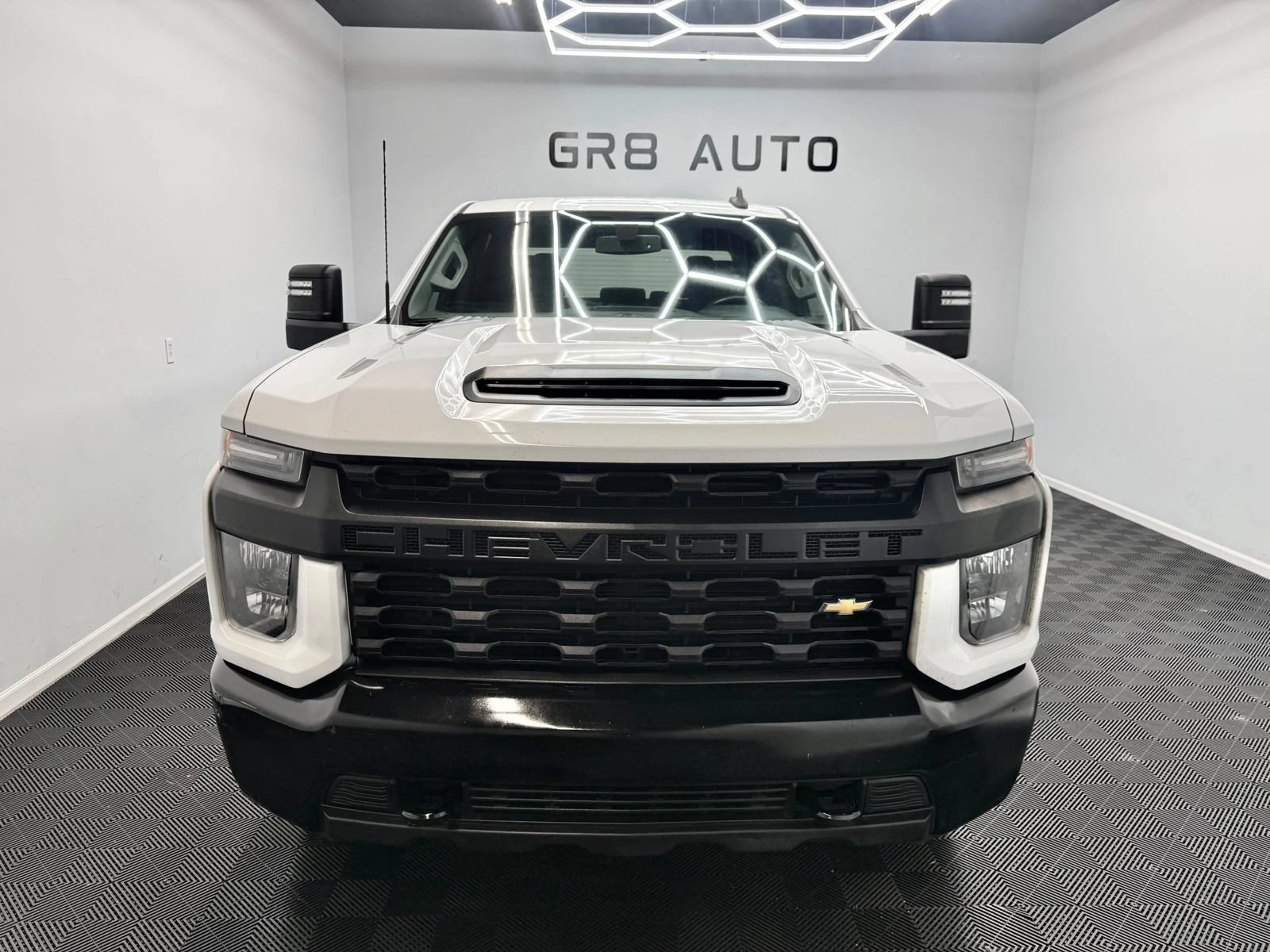 Used 2021 Chevrolet Silverado 2500 W/T RWD image 2
