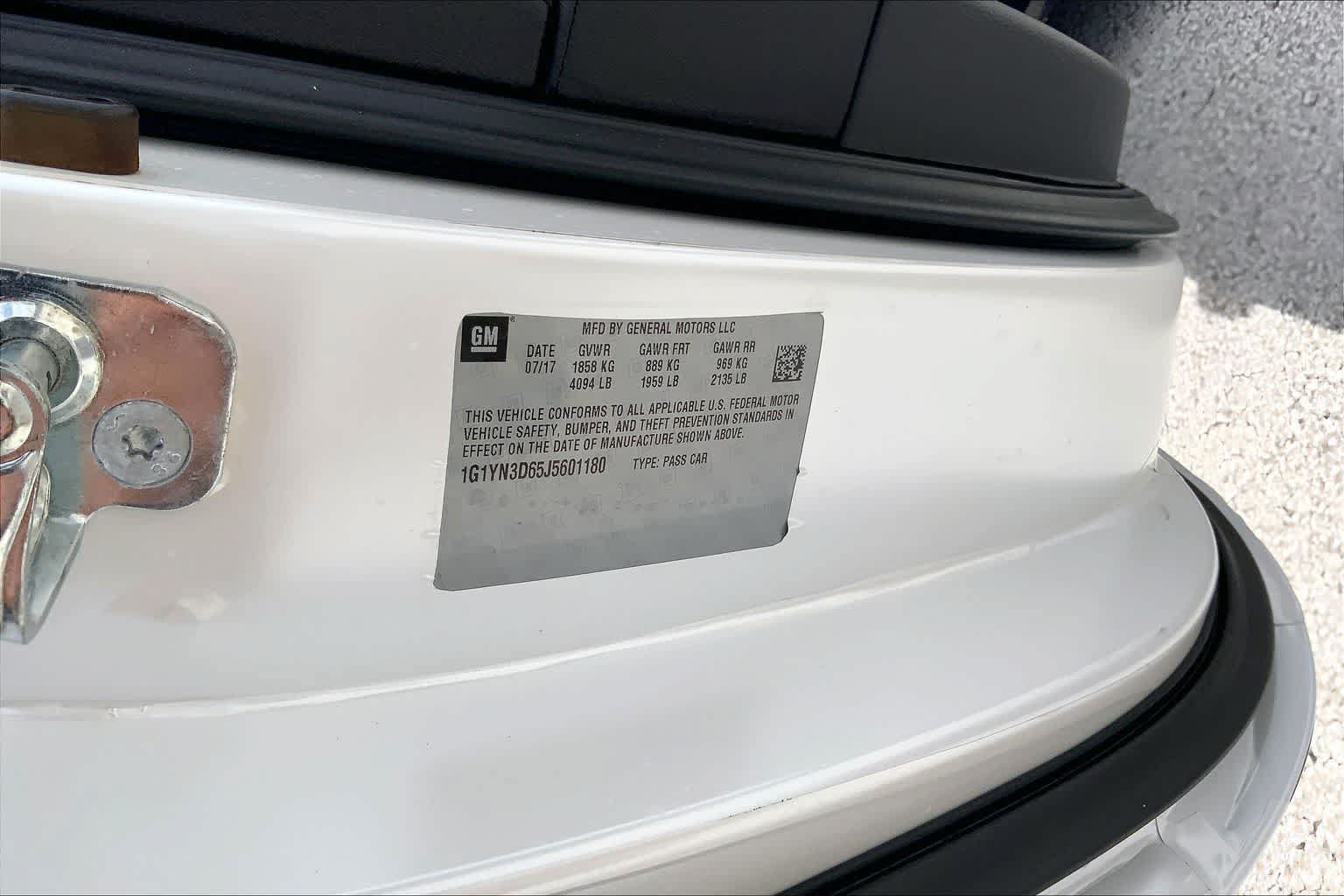Used 2018 Chevrolet Corvette Z06 w/ Battery Protection Package RWD image 19