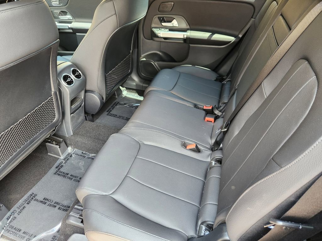 Used 2025 Mercedes-Benz GLB 250 GLB 250 image 28