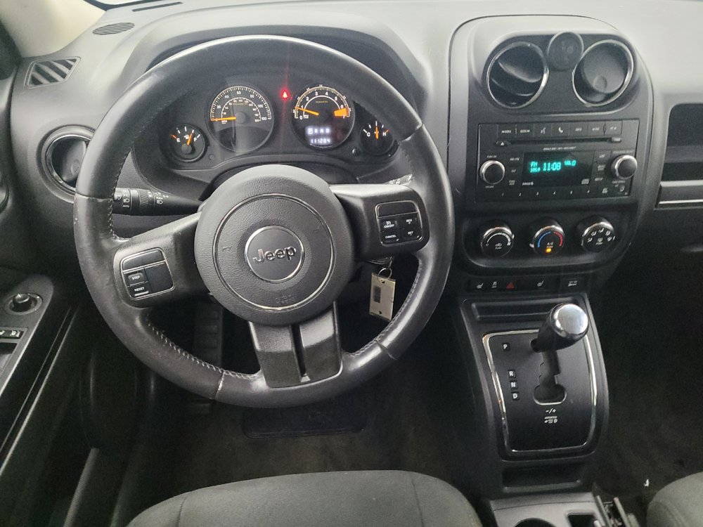 Used 2016 Jeep Patriot Latitude FWD image 22