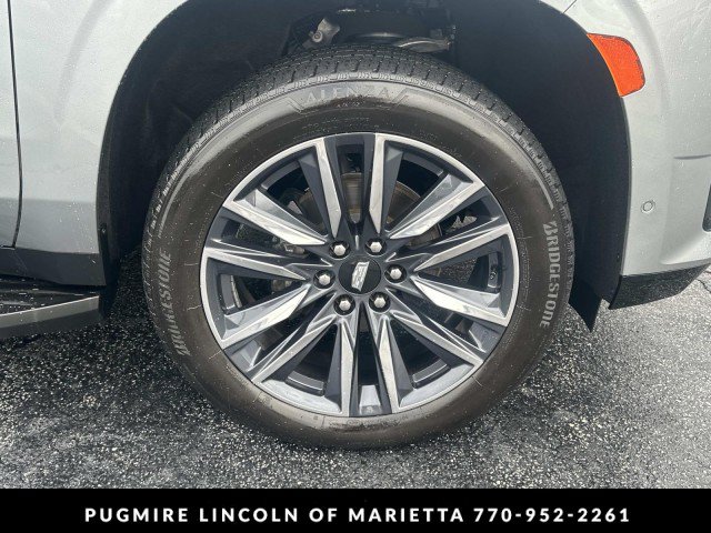 Used 2023 Cadillac Escalade ESV Sport w/ Touring Package AWD/4WD image 12