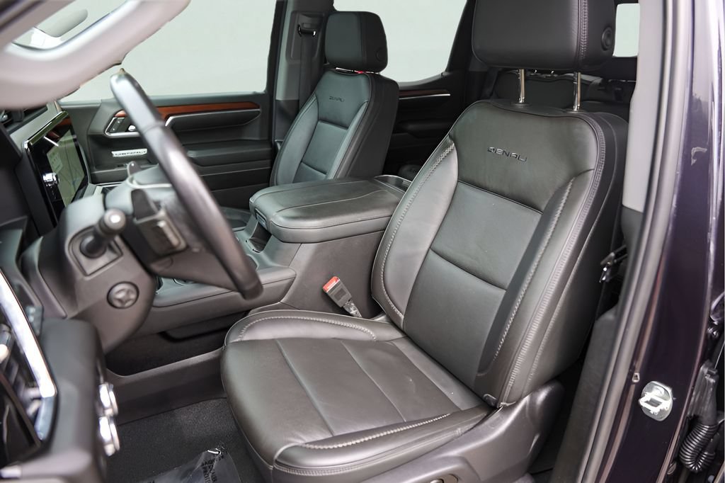 Used 2023 GMC Sierra 1500 Denali w/ Denali Reserve Package AWD/4WD image 7