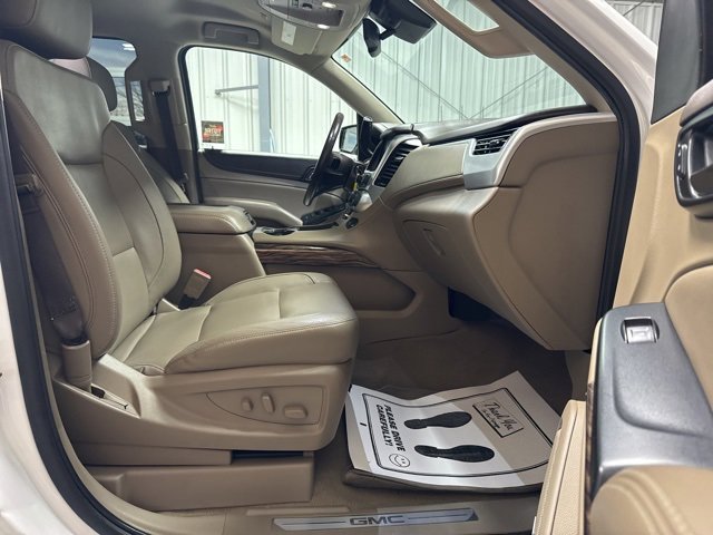 Used 2020 GMC Yukon XL SLT image 28