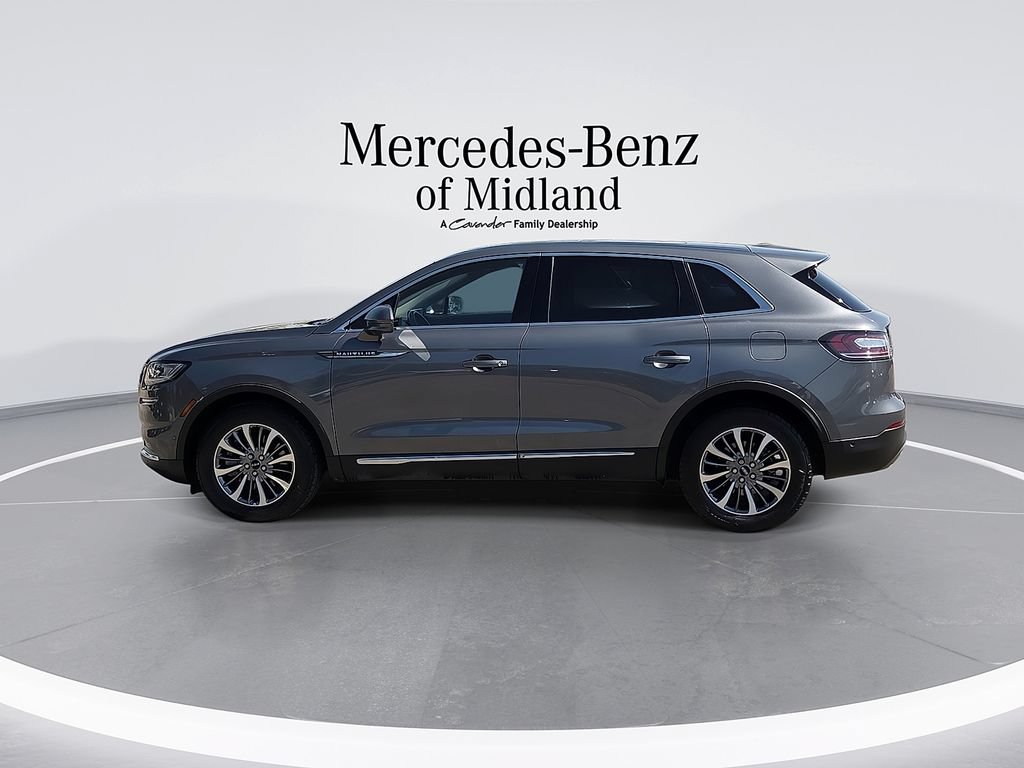 Used 2022 Lincoln Nautilus Reserve FWD image 5
