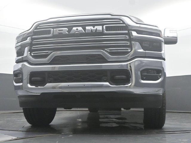 Used 2025 RAM 2500 Laramie AWD/4WD image 64