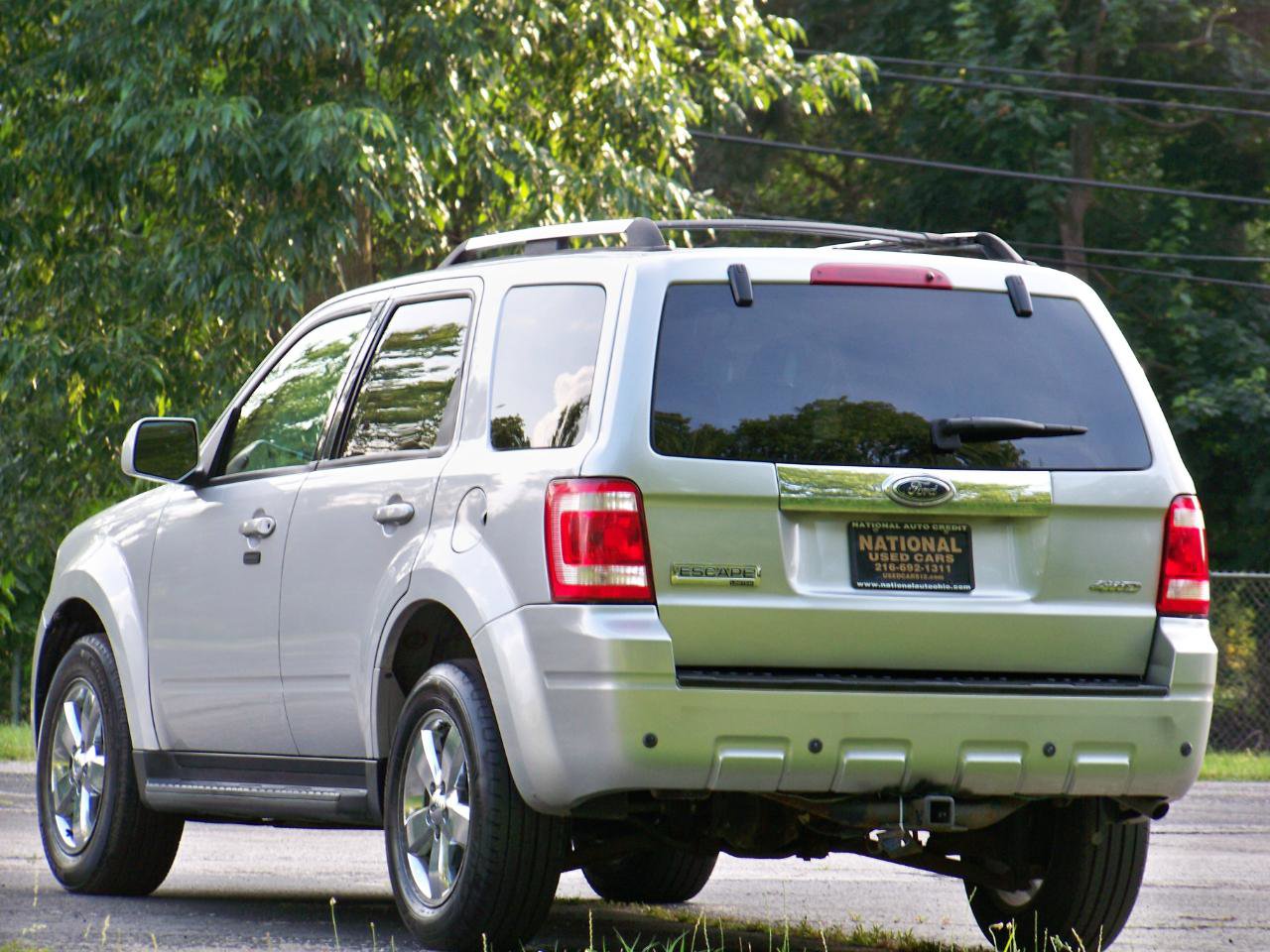 Used 2009 Ford Escape Limited AWD/4WD image 8