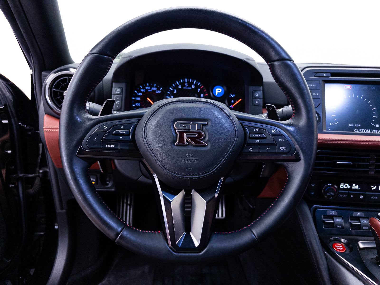 Used 2020 Nissan GT-R Premium w/ Premium Interior Package AWD/4WD image 39