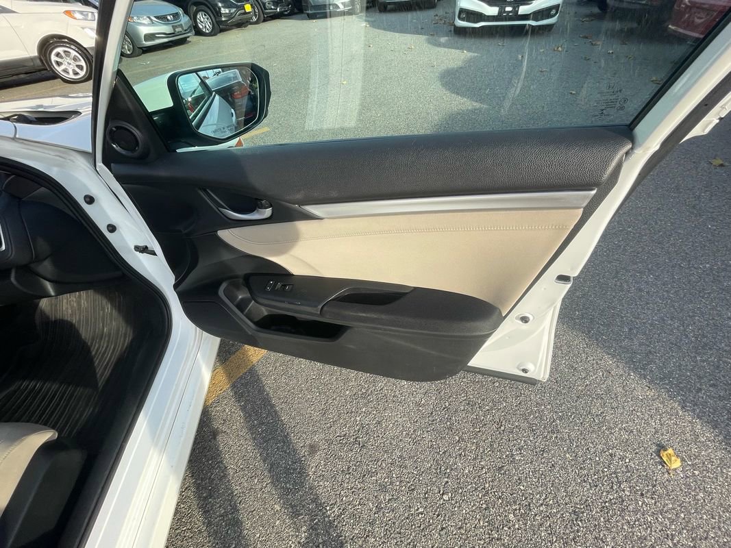 Used 2018 Honda Civic EX image 20