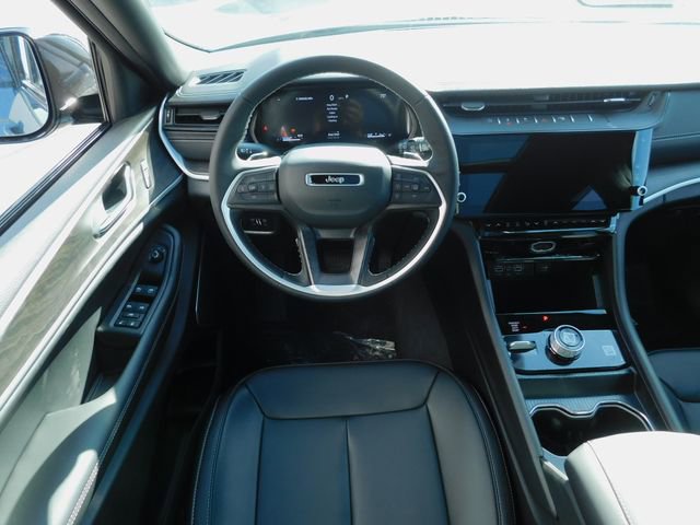 New 2026 Jeep Grand Cherokee L Limited image 14