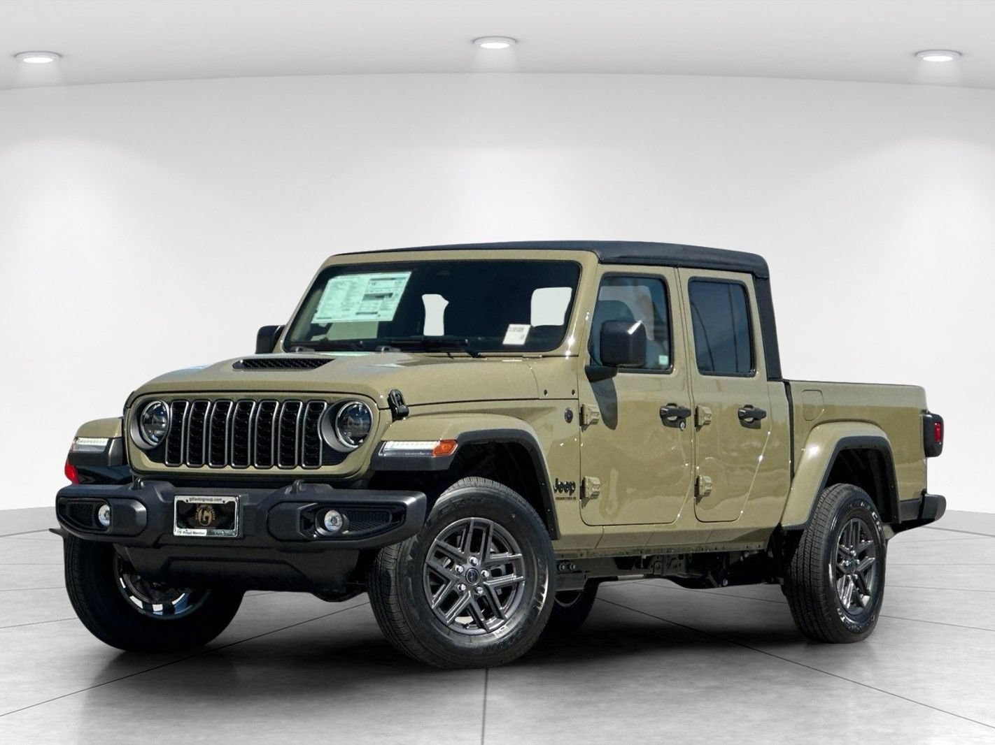 New 2026 Jeep Gladiator Sport AWD/4WD image 2