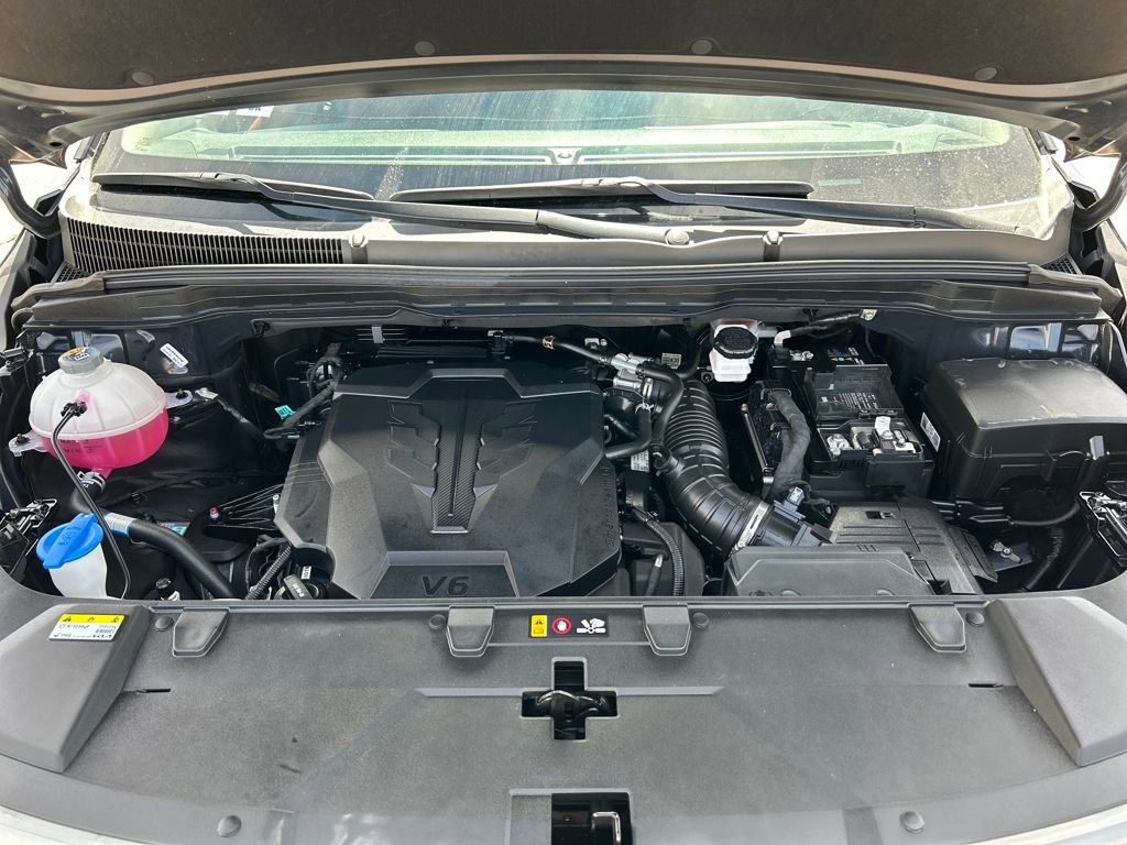 Used 2023 Kia Carnival SX Prestige image 35