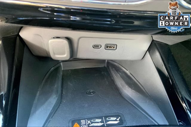 Used 2024 Chevrolet Trax RS w/ Sunroof Package FWD image 30