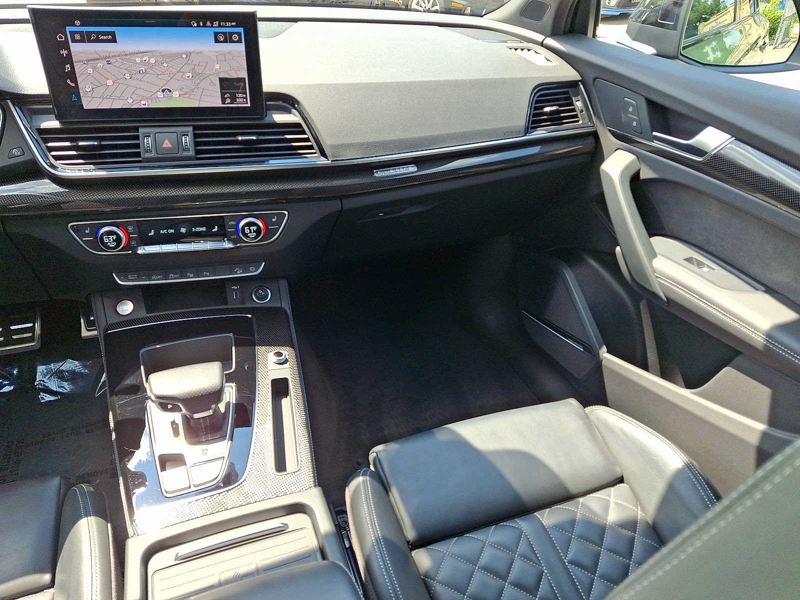 Used 2023 Audi SQ5 Prestige w/ Prestige Package AWD/4WD image 11