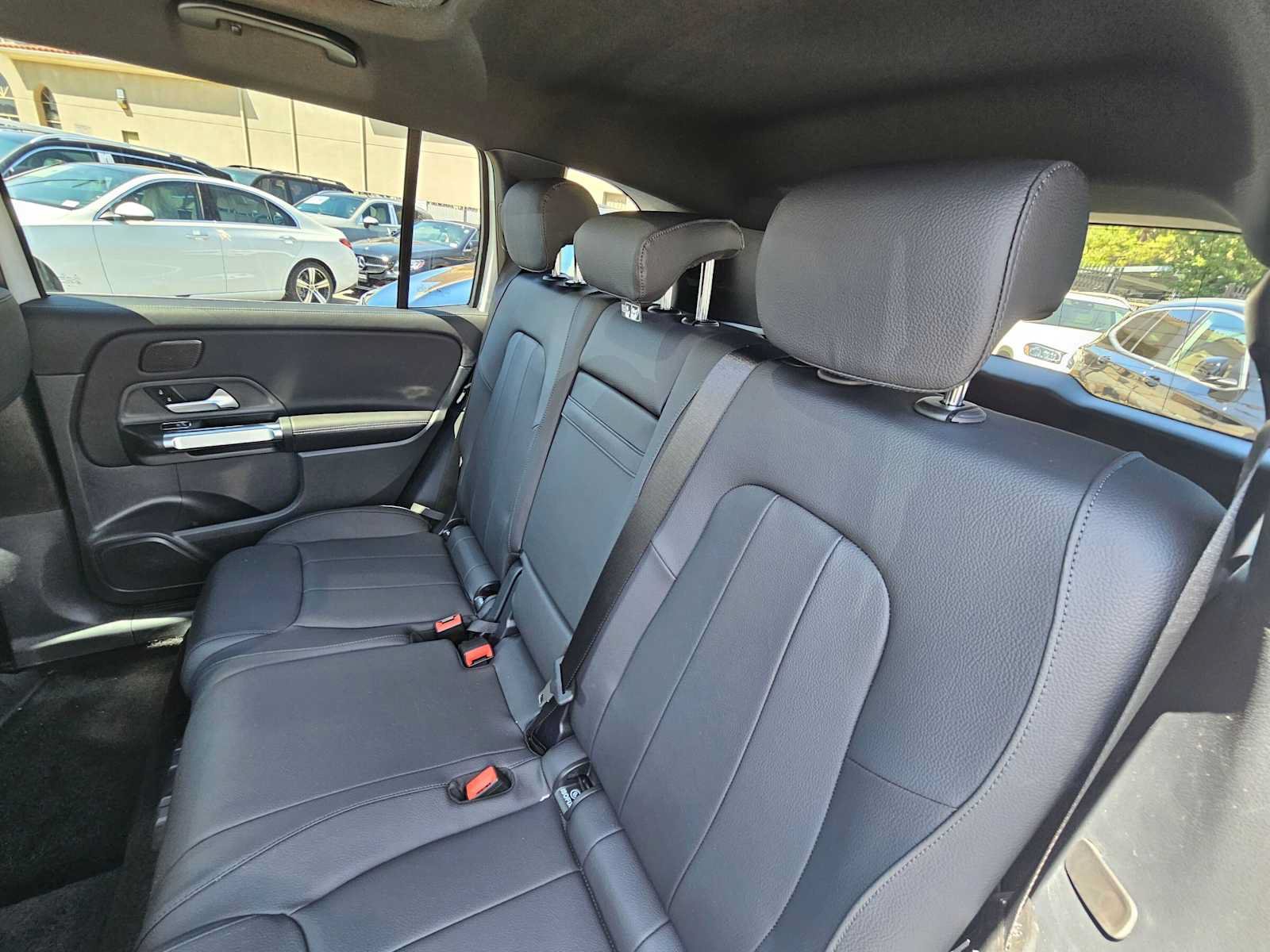 New 2026 Mercedes-Benz GLB 250 image 17