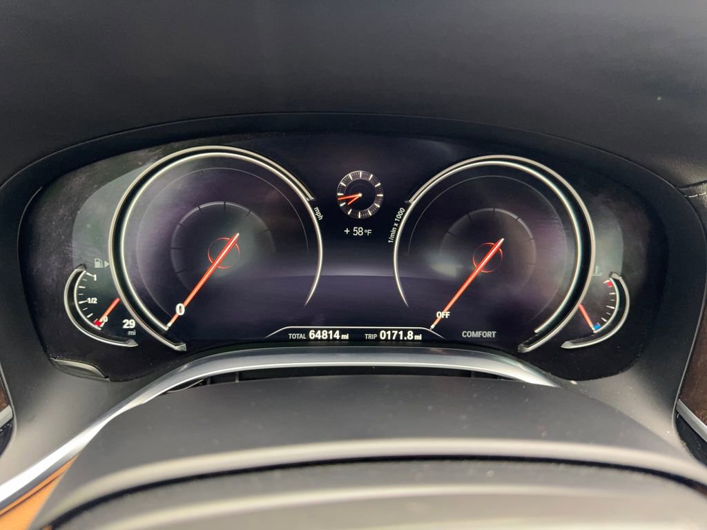 Used 2017 BMW 750i xDrive image 60