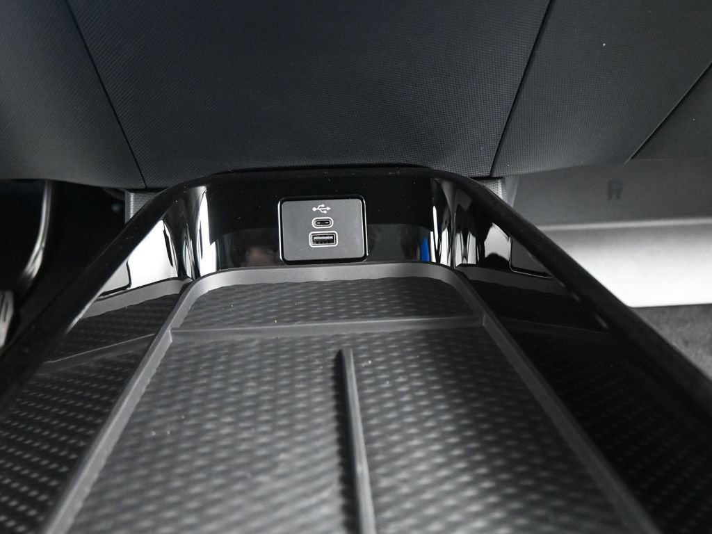 New 2026 Ford Mustang Mach-E Select image 16