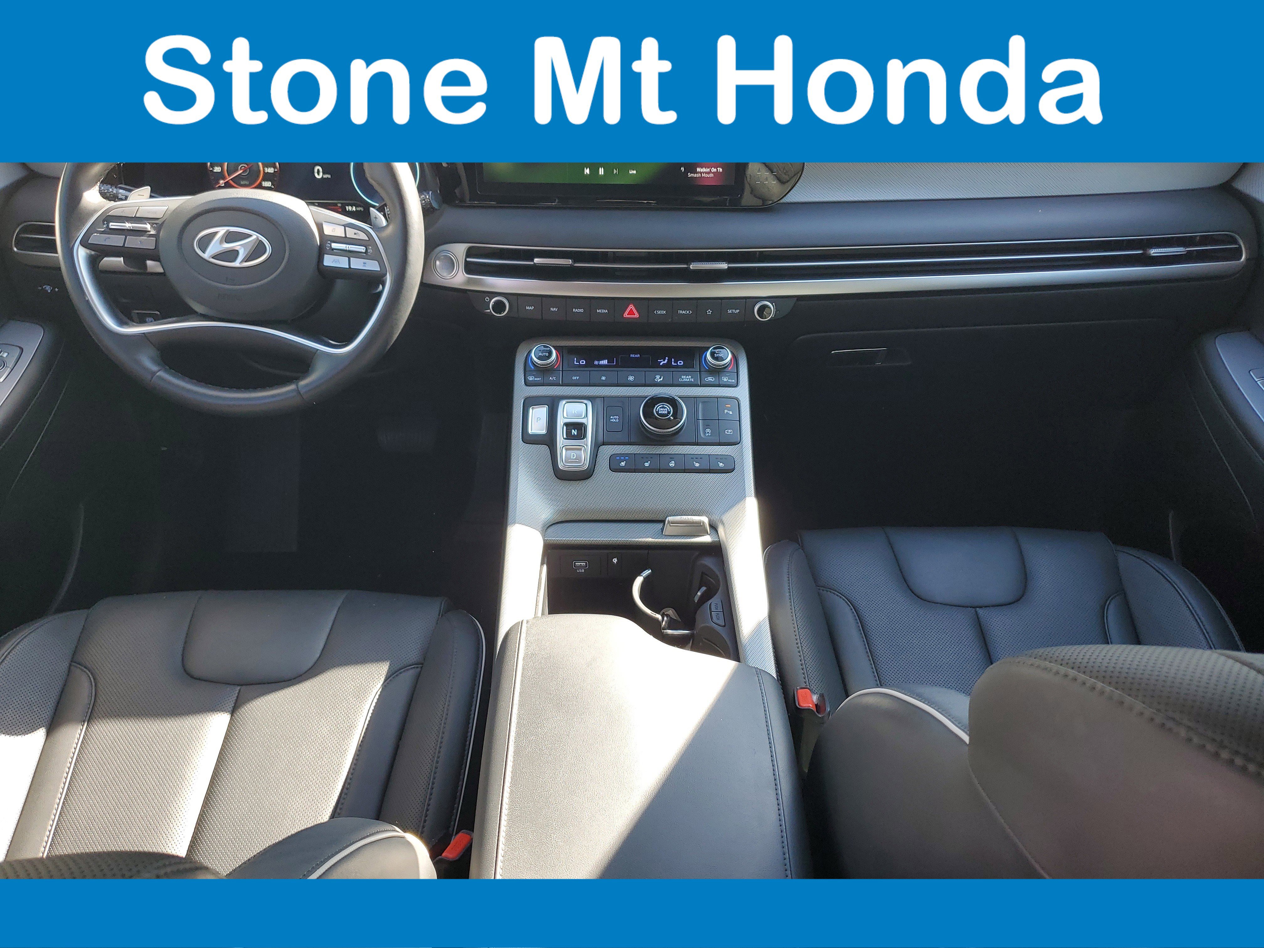 Used 2024 Hyundai Palisade SEL image 16