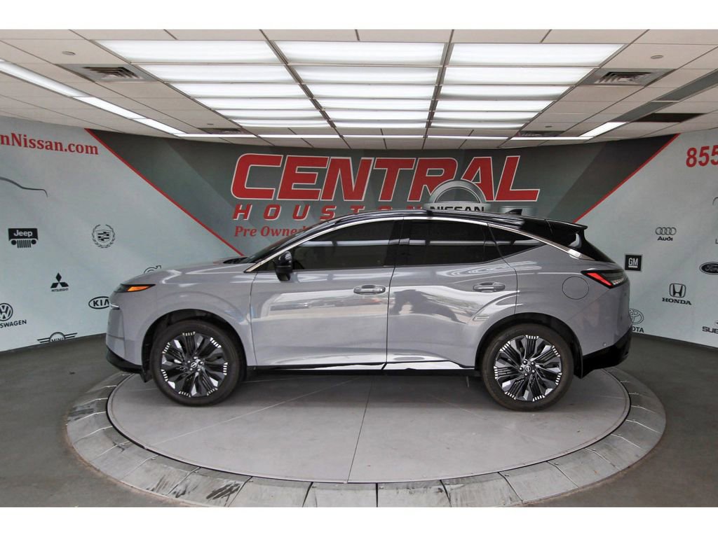 Used 2025 Nissan Murano Platinum w/ Cargo Package image 3