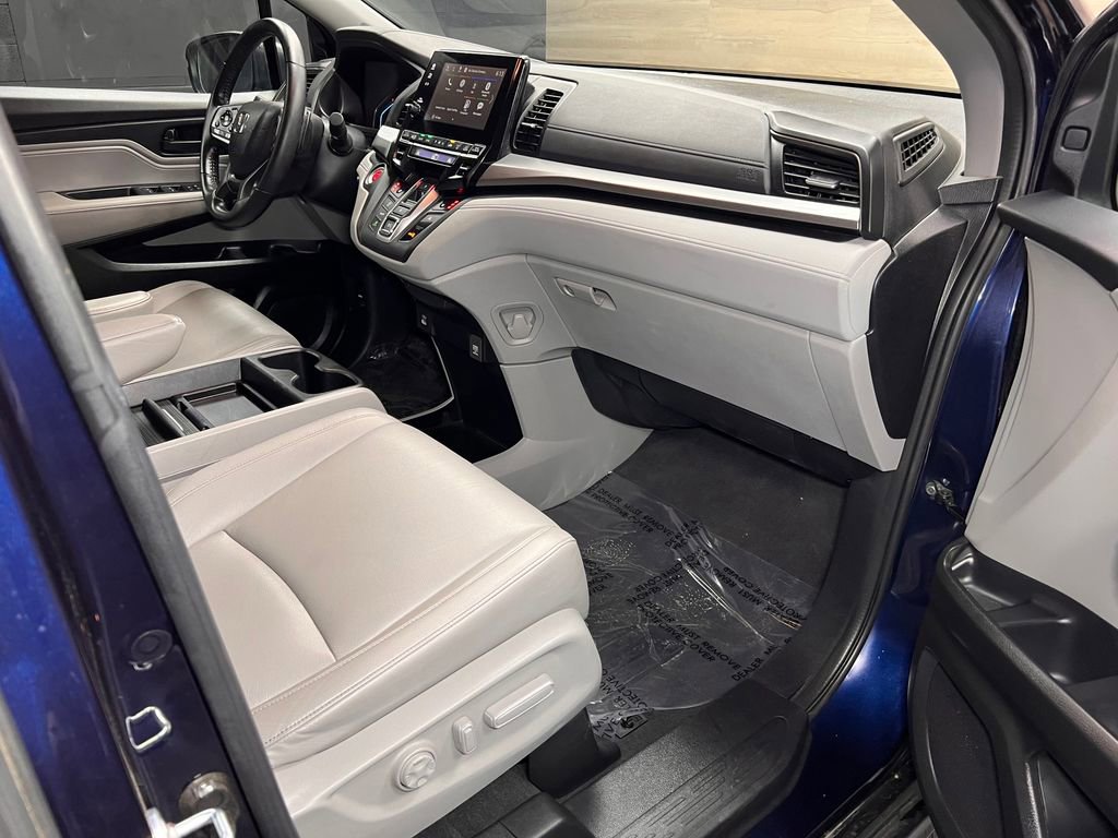 Used 2024 Honda Odyssey EX-L image 9
