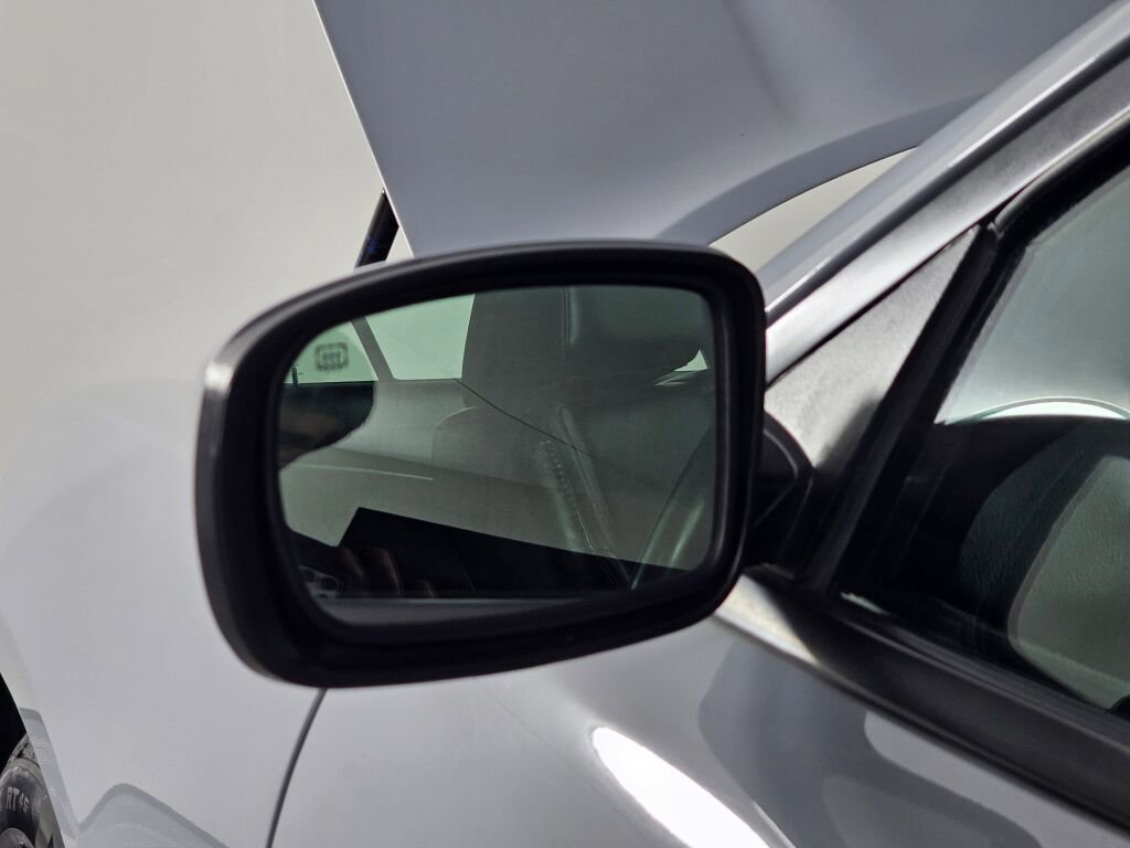 Used 2021 Dodge Charger SXT w/ Leather Interior Group image 12