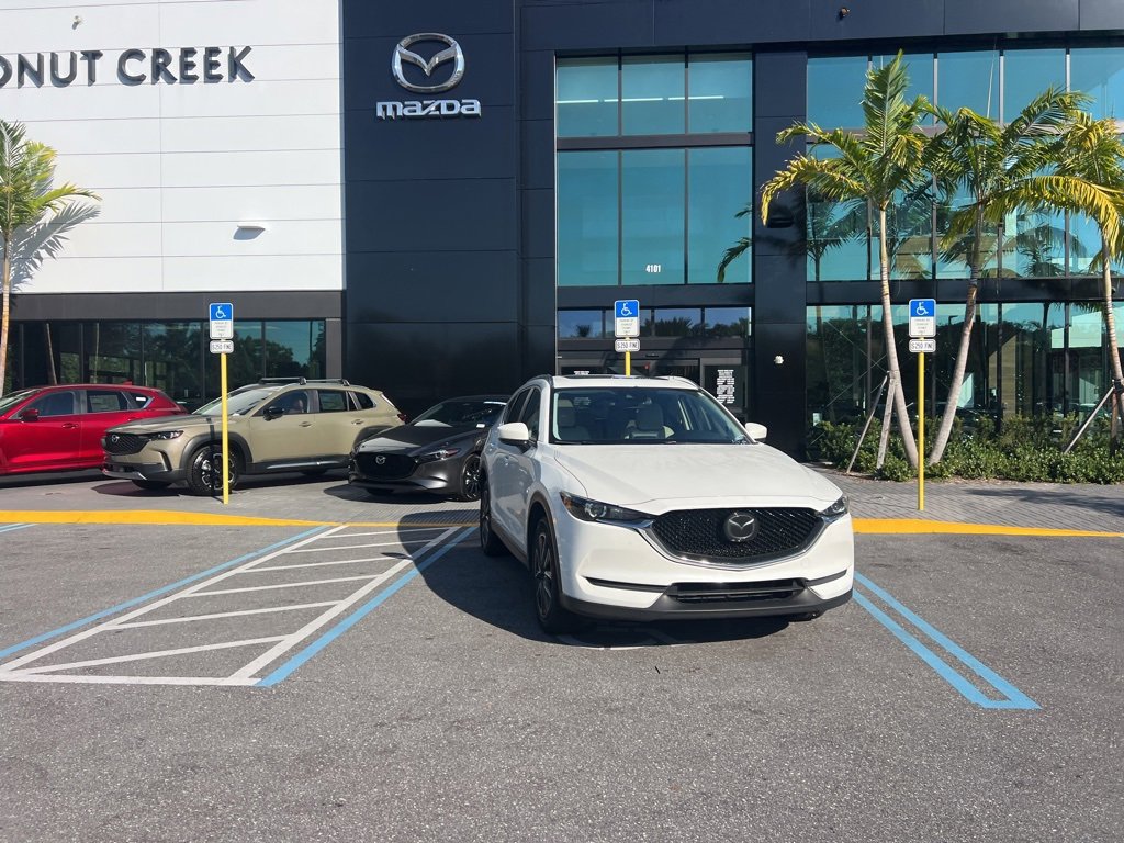 Used 2018 MAZDA CX-5 Touring w/ Preferred Equipment Package image 3