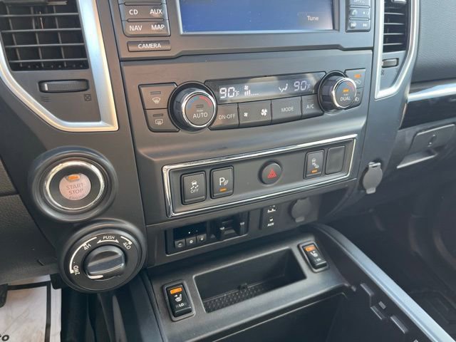 Used 2018 Nissan Titan SL w/ Midnight Edition image 19