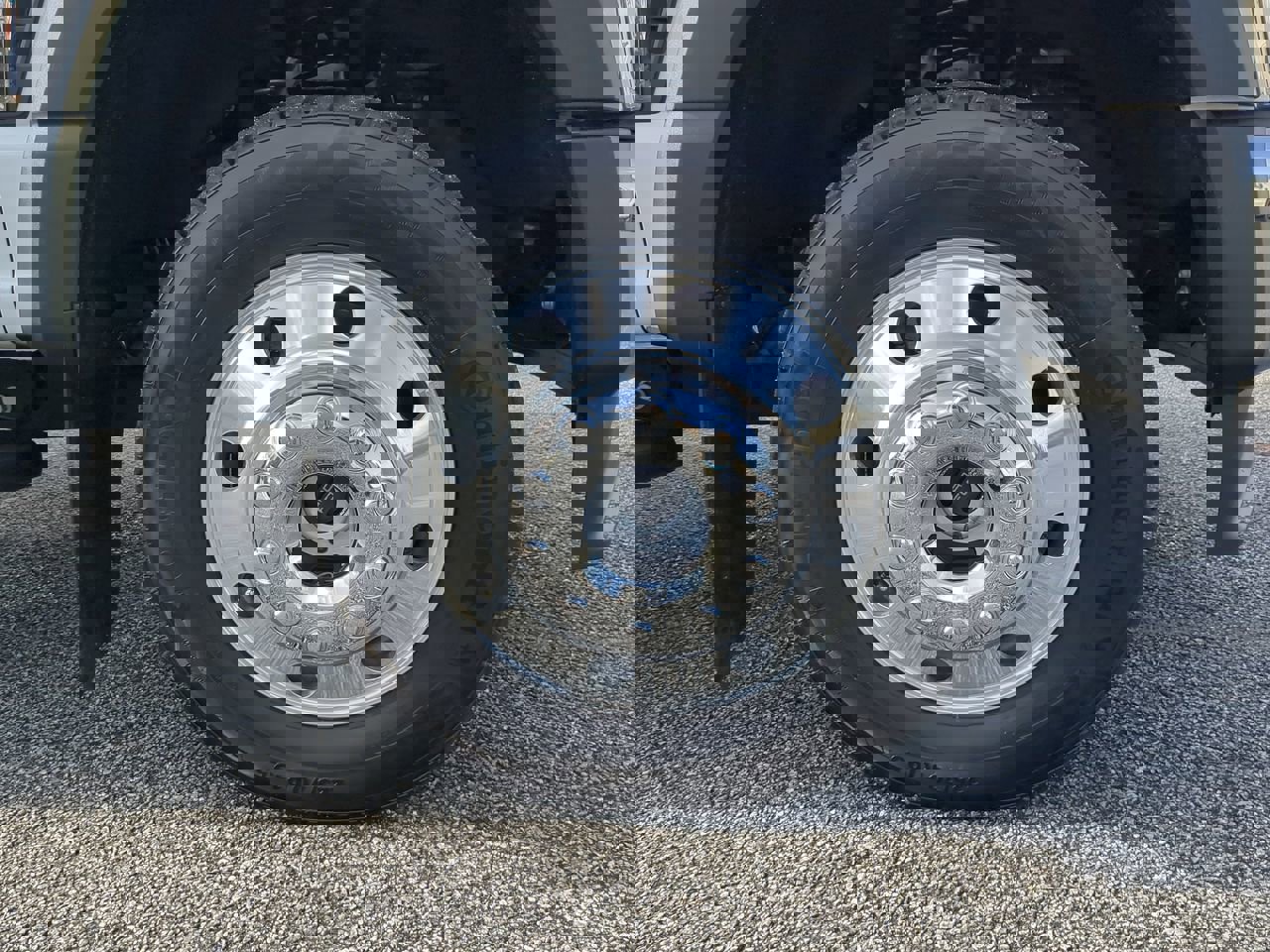 Used 2025 Ford F450 XL w/ 360-Degree Camera Package image 9