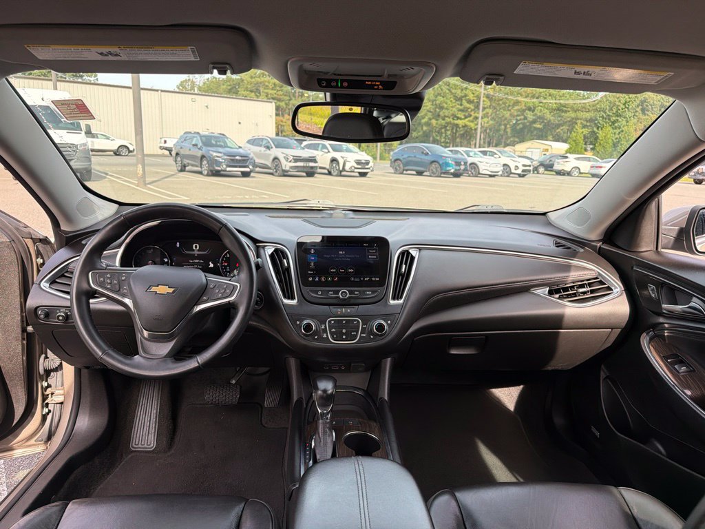 Used 2024 Chevrolet Malibu LT FWD image 8