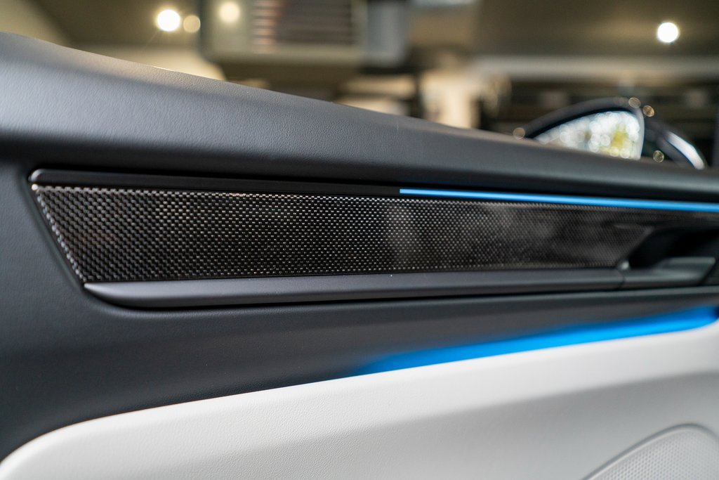 New 2025 Porsche Macan Turbo Electric image 23