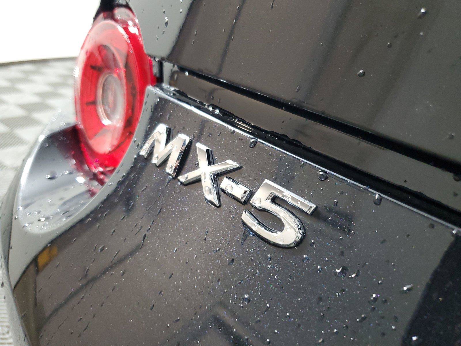New 2026 MAZDA MX-5 Miata RF Grand Touring RWD image 8