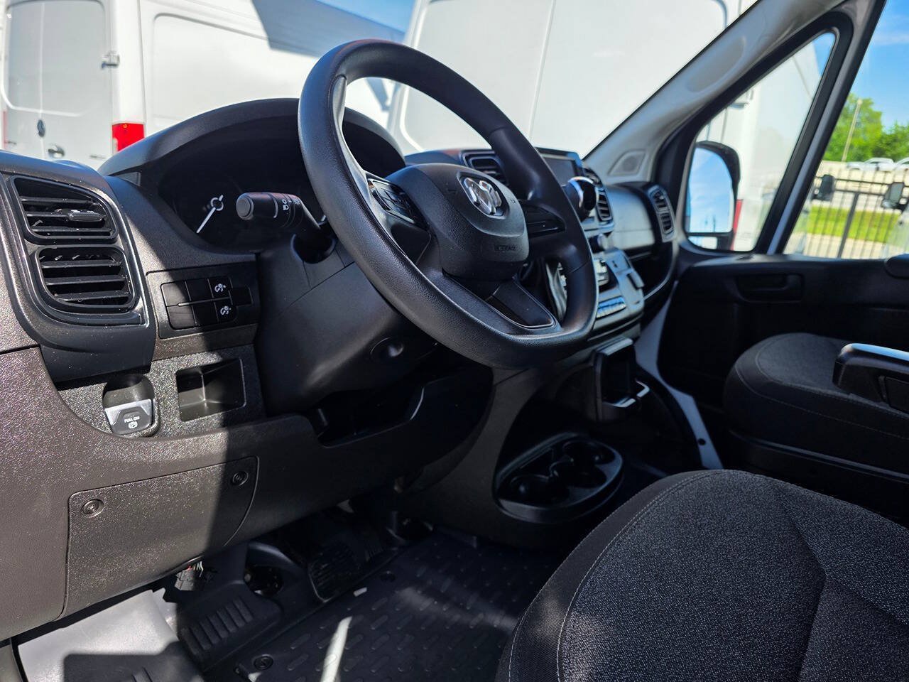 Used 2023 RAM ProMaster 2500 FWD image 16