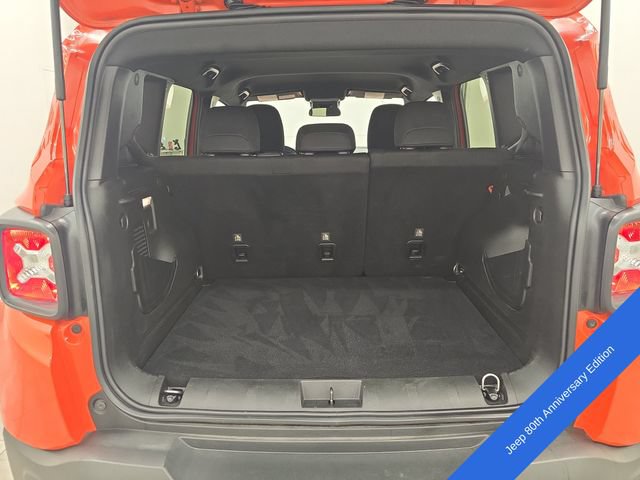 Used 2021 Jeep Renegade Latitude AWD/4WD image 15