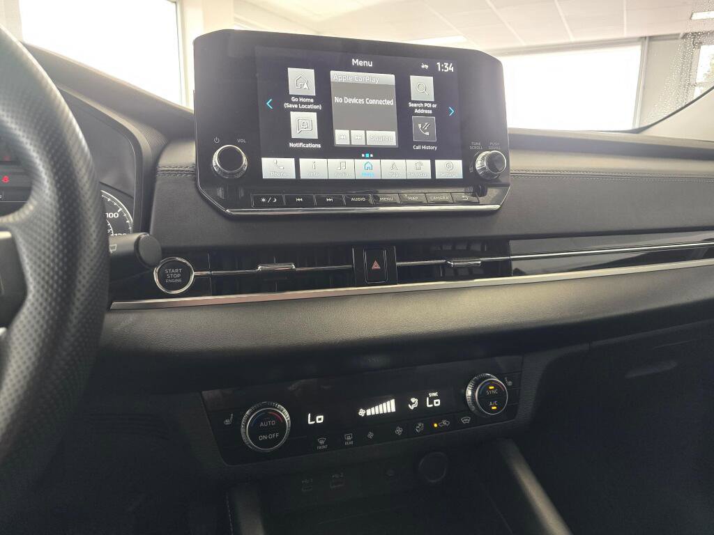 Used 2024 Mitsubishi Outlander SE image 30