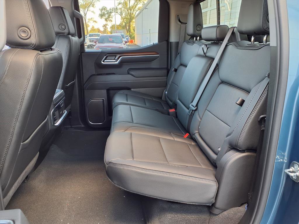 New 2026 GMC Sierra 1500 Denali w/ Denali Reserve Package image 7