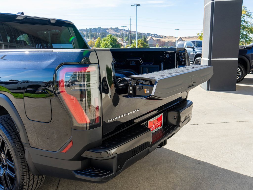 New 2026 GMC Sierra EV Elevation w/ LPO, Elevation Dark Package image 33