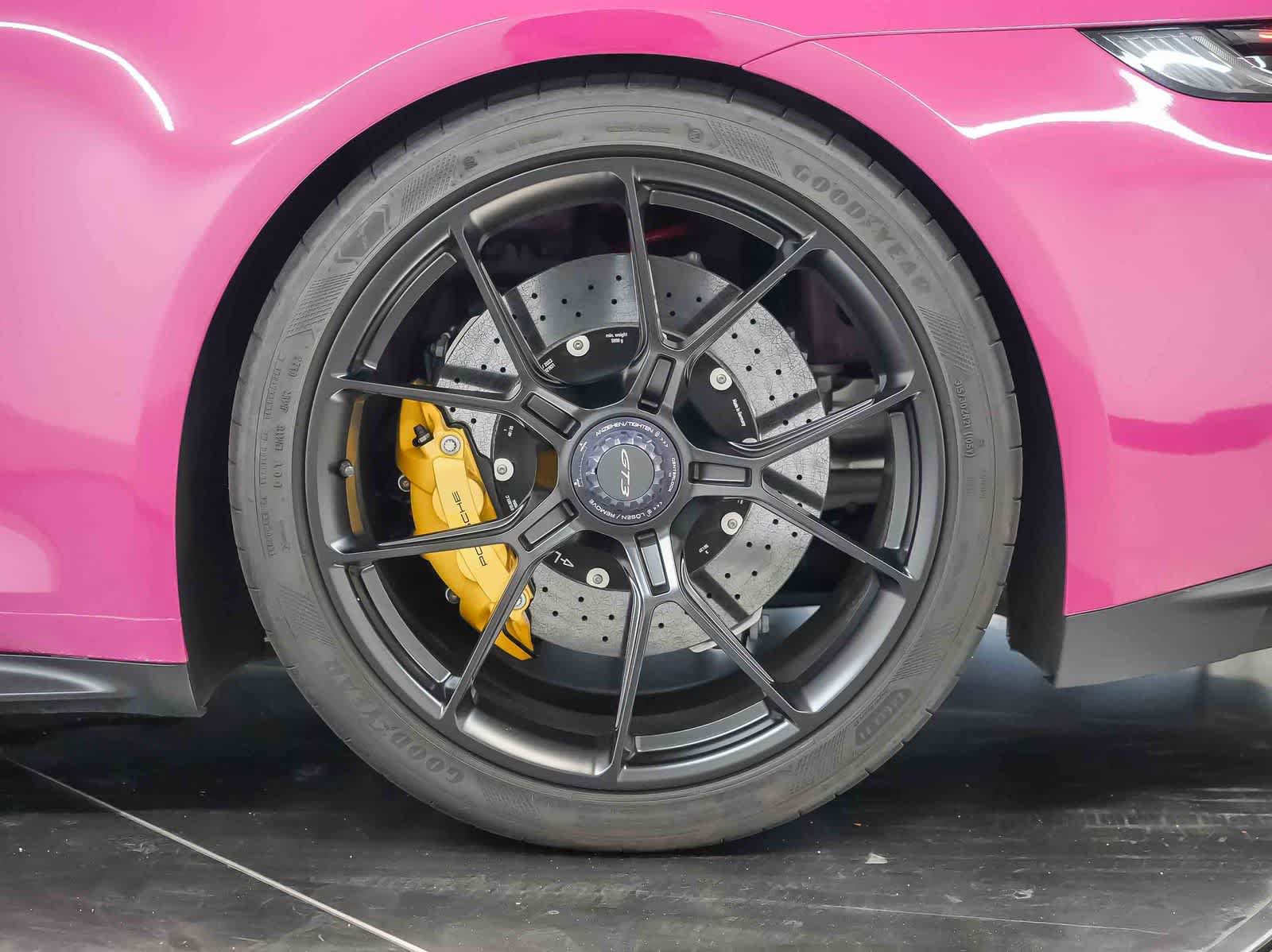 Certified 2022 Porsche 911 GT3 RWD image 21