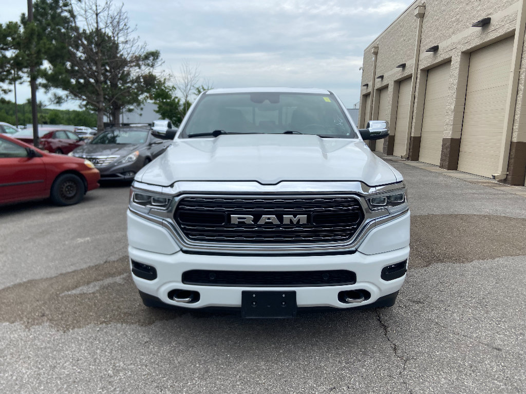 Used 2023 RAM 1500 Limited w/ Body Color Bumper Group AWD/4WD image 2
