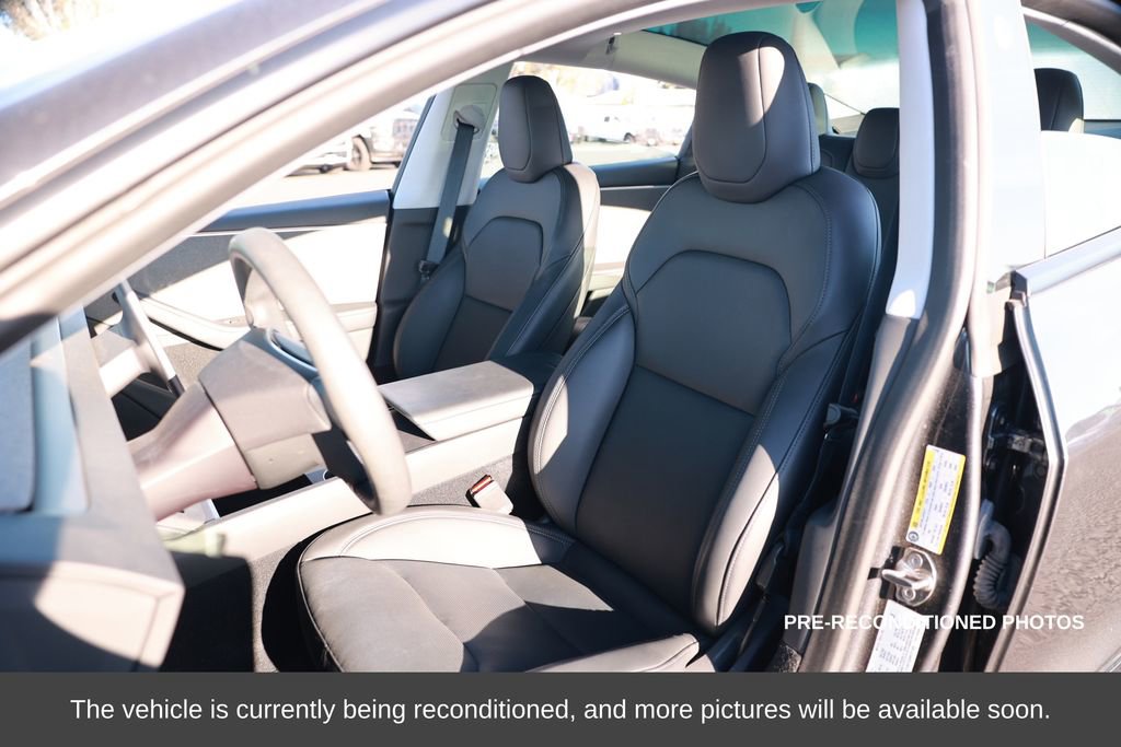 Used 2024 Tesla Model 3 Standard Range image 10