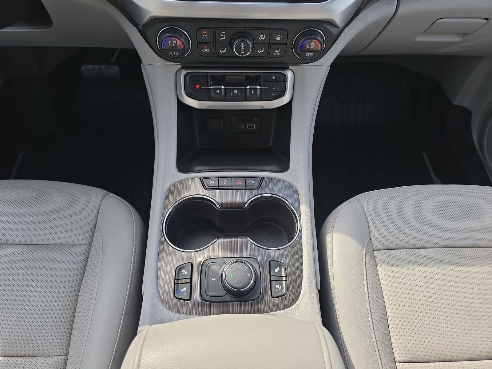 Used 2020 GMC Acadia SLT w/ Driver Alert Package II AWD/4WD image 18