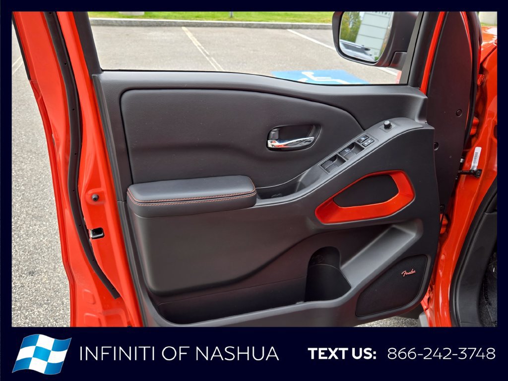 Used 2025 Nissan Frontier PRO-4X w/ Pro Premium Package AWD/4WD image 8