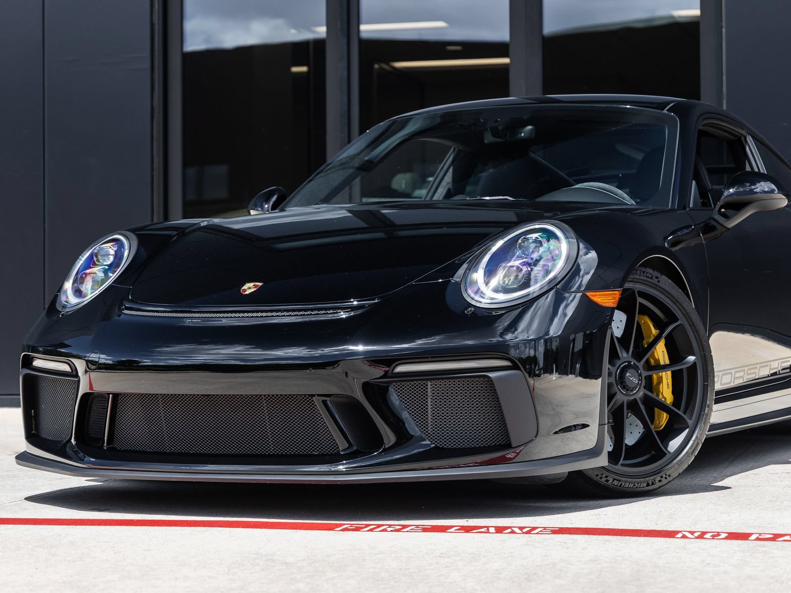 Certified 2018 Porsche 911 GT3 RWD image 7