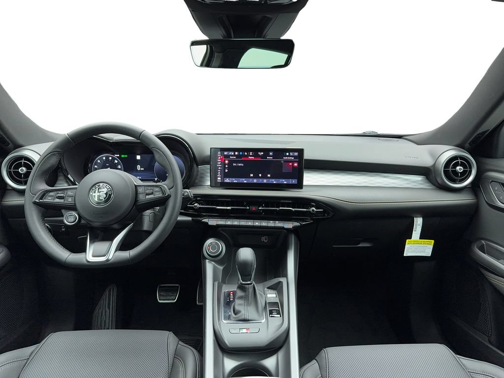 New 2025 Alfa Romeo Tonale w/ Premium Package AWD/4WD image 15