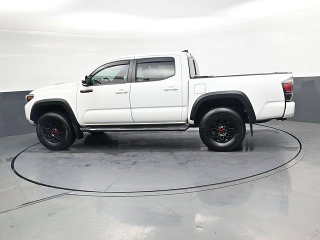 Used 2017 Toyota Tacoma TRD Pro AWD/4WD image 6