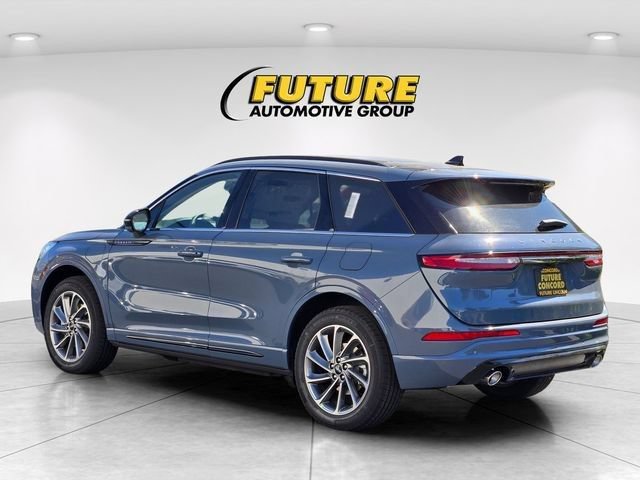New 2025 Lincoln Corsair Grand Touring w/ Equipment Group 301A AWD/4WD image 5